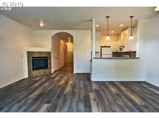 Photo #1: 20245653 Listing