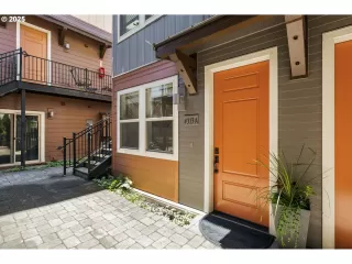Photo #1: 202458287 Listing 