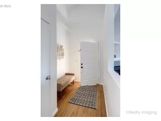 Photo #2: 202472111 Listing