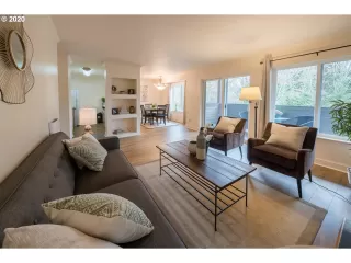 Photo #1: 20248040 Listing