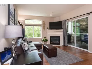 Photo #1: 20248515 Listing