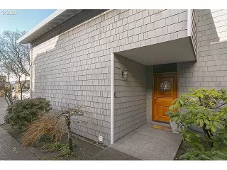 Photo #1: 20250877 Listing