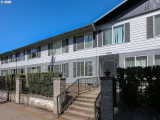 Photo #2: 20250923 Listing 