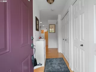 Photo #3: 20252353 Listing 