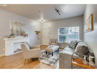 Photo #6: 20255535 Listing 