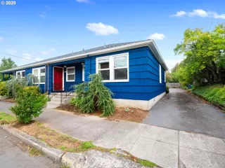 More Details about MLS # 20257066 : 1015 NE EMERSON ST