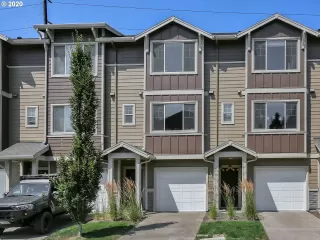 Photo #1: 20257453 Listing 