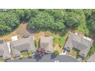 Photo #2: 20257924 Listing