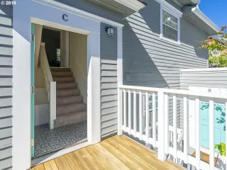 Photo #3: 20258000 Listing