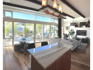 Photo #4: 20258146 Listing