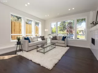 Photo #1: 20258172 Listing