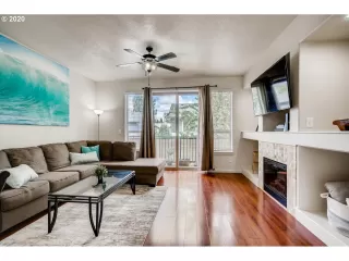 Photo #2: 20258744 Listing 