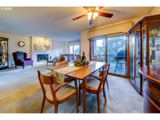 Photo #4: 20260233 Listing 