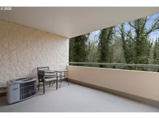 Photo #5: 20260421 Listing