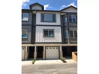 Photo #1: 20260461 Listing