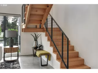 Photo #3: 20262559 Listing
