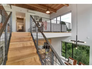 Photo #6: 20262559 Listing