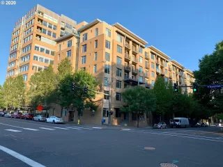 Photo #3: 20262749 Listing