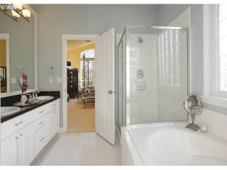 Photo #1: 20263072 Listing