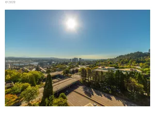 Photo #4: 20266265 Listing