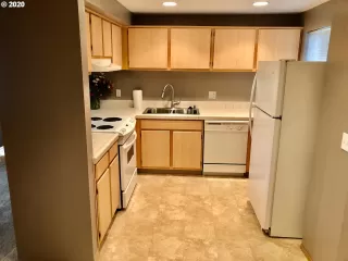 Photo #1: 20266894 Listing