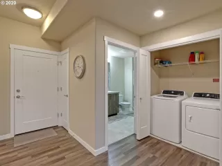 Photo #2: 20267754 Listing