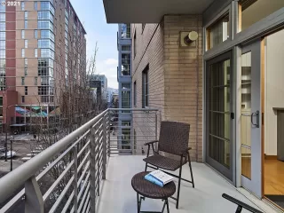 Photo #2: 20269084 Listing