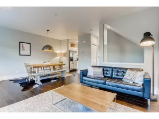 Photo #6: 20269548 Listing 