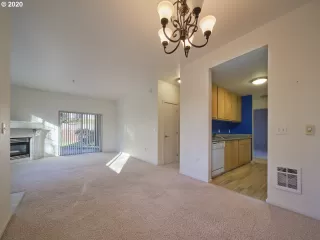 Photo #3: 20269569 Listing