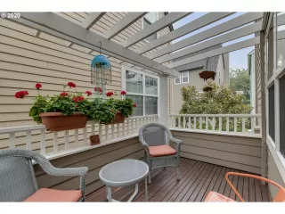 Photo #1: 20272044 Listing 