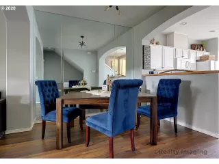 Photo #3: 20273730 Listing
