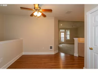 Photo #1: 20273952 Listing 