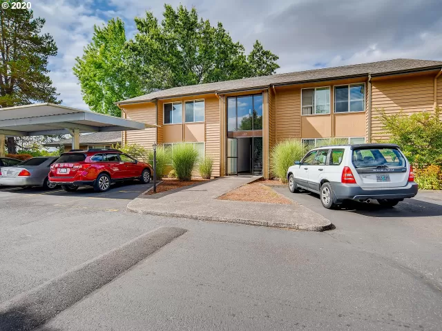 MLS: 20275597 Condo For Sale