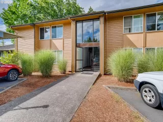 Photo #2: 20275597 Listing