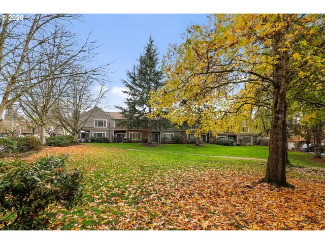 MLS: 20277688 Condo For Sale