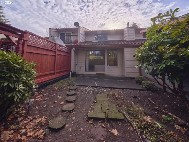 MLS: 20278288 Condo For Sale