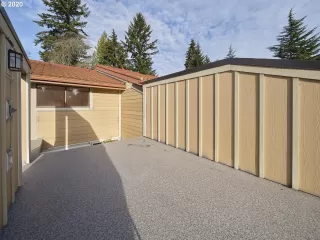 Photo #6: 20278288 Listing