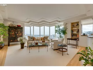 Photo #3: 20278675 Listing