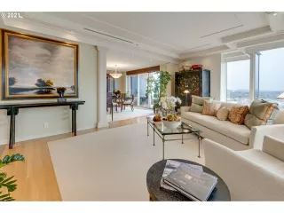 Photo #5: 20278675 Listing