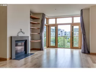 Photo #3: 20279459 Listing