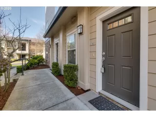 Photo #1: 20280689 Listing