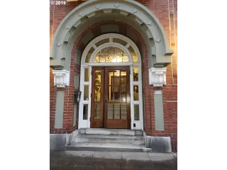 Photo #2: 20280695 Listing