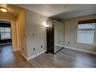 Photo #2: 20281723 Listing 