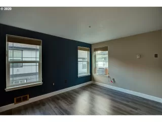 Photo #5: 20281723 Listing 