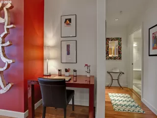 Photo #4: 20282358 Listing