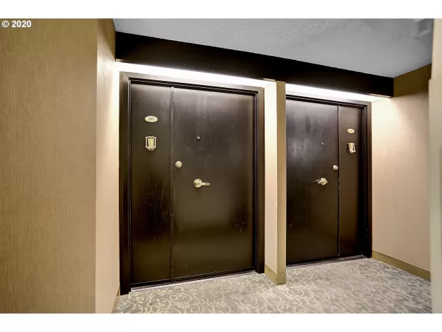 MLS: 20282648 Condo For Sale