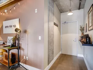 Photo #6: 20282782 Listing