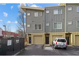 Photo #3: 20285125 Listing 