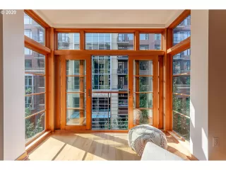 Photo #4: 20285183 Listing