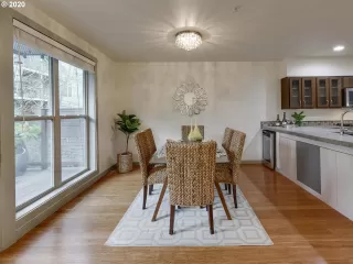 Photo #5: 20286751 Listing 